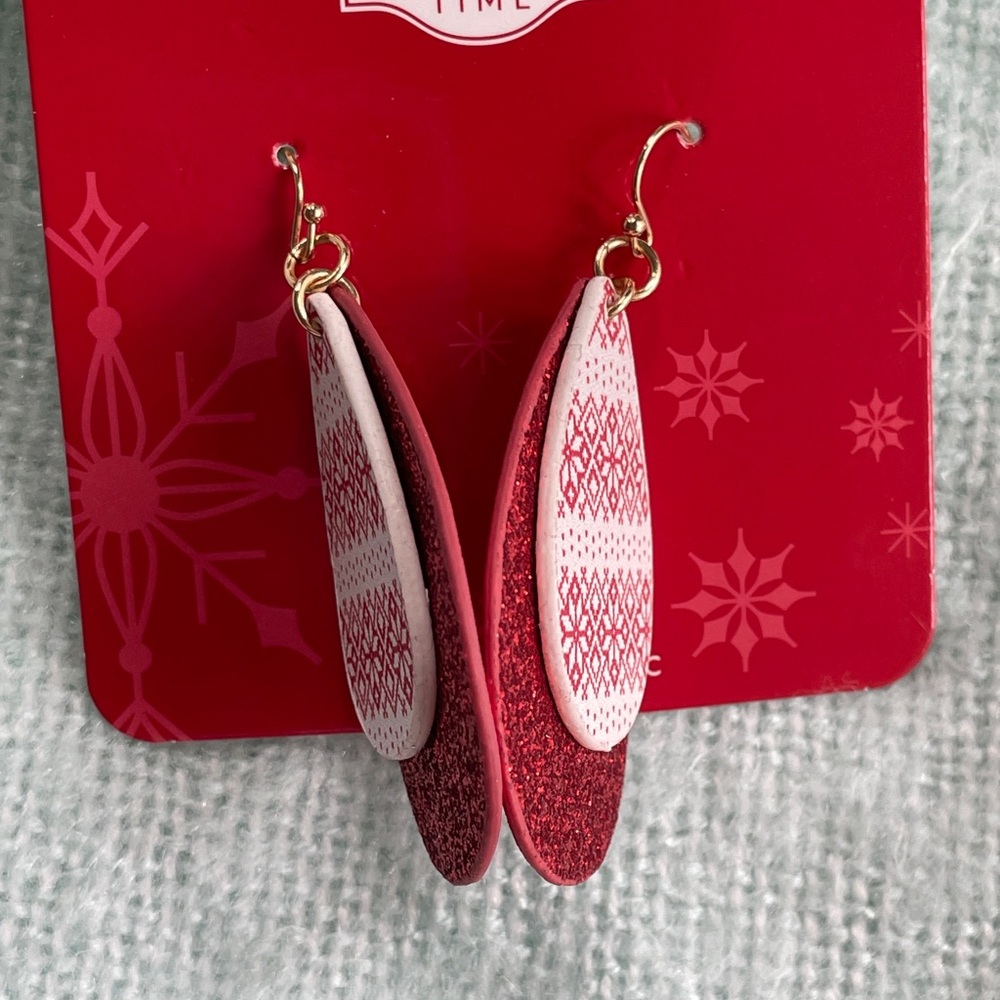 Holiday Time Fair Isle Red White Double Tier Glitter Teardrop Dangle Earrings - Picture 4 of 9
